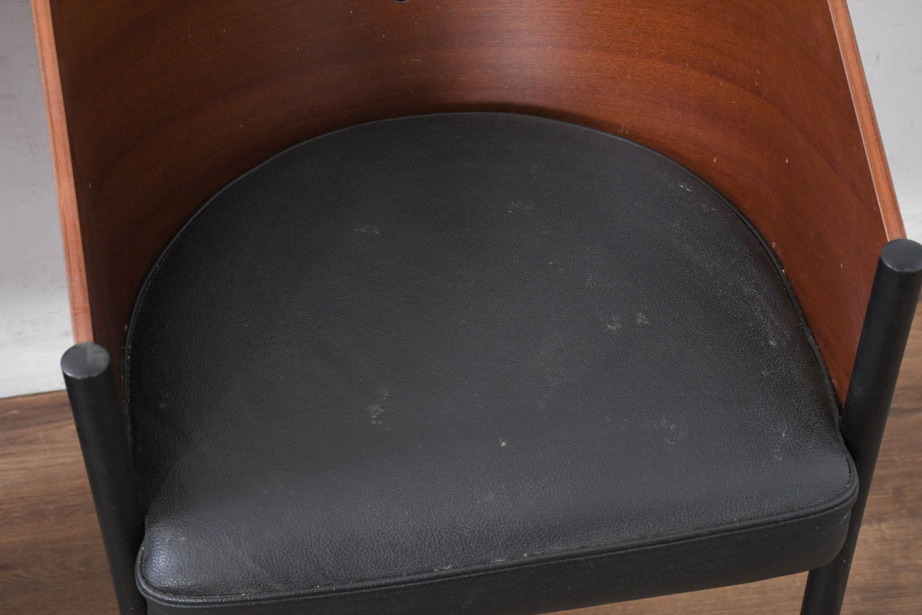 イタリアビンテージ　名作希少品!!　ドリアデ(Driade)　コステス(COSTES)　フィリップ・スタルク(Philippe Starck)デザイン　流線形のフォルムが美しいダイニングチェア2脚セット(椅子、イス、ヴィンテージ、バラ売り可能)(R-082288)