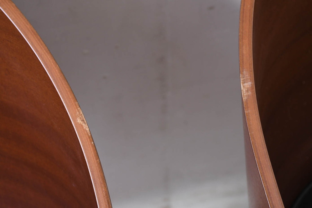 イタリアビンテージ　名作希少品!!　ドリアデ(Driade)　コステス(COSTES)　フィリップ・スタルク(Philippe Starck)デザイン　流線形のフォルムが美しいダイニングチェア2脚セット(椅子、イス、ヴィンテージ、バラ売り可能)(R-082288)