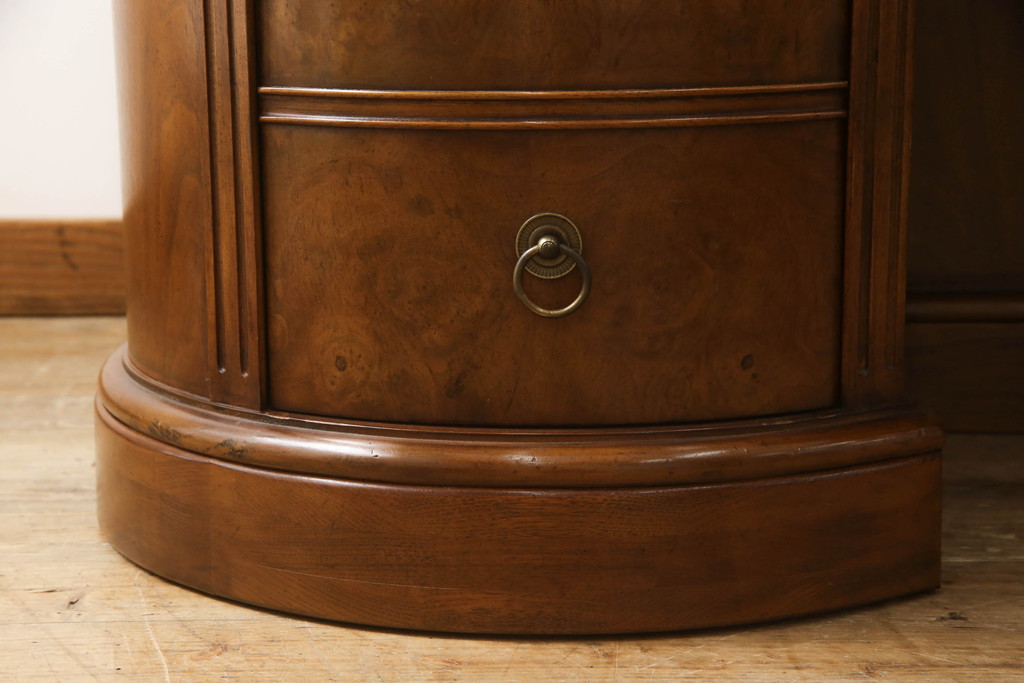 中古　DREXEL HERITAGE(ドレクセルヘリテイジ)　Cameo Classics(キャメオクラシックス)　高級感溢れるキドニーデスク(定価約170万円)(両袖デスク、机、在宅ワーク、在宅用ワークデスク、カウンターテーブル)(R-052437)