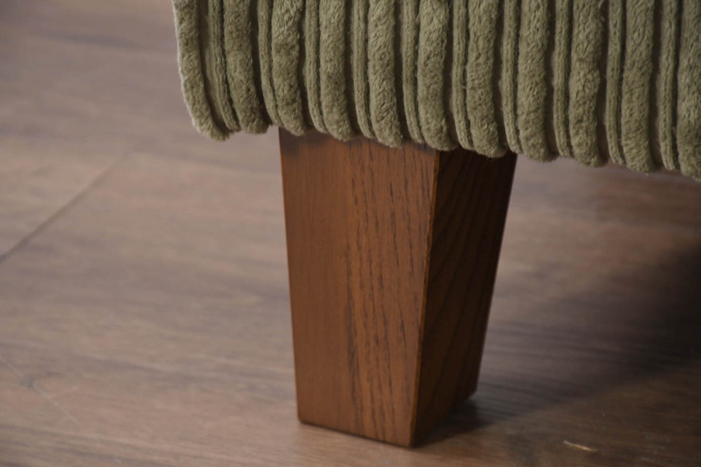 中古　美品!!　ACME Furniture(アクメファニチャー)　JETTY feather(ジェティ・フェザー)　肌触りの良いコーデュロイ生地のおしゃれなオットマン(フットスツール、腰掛け、椅子、イス)(定価約8万5千円)(R-082284)