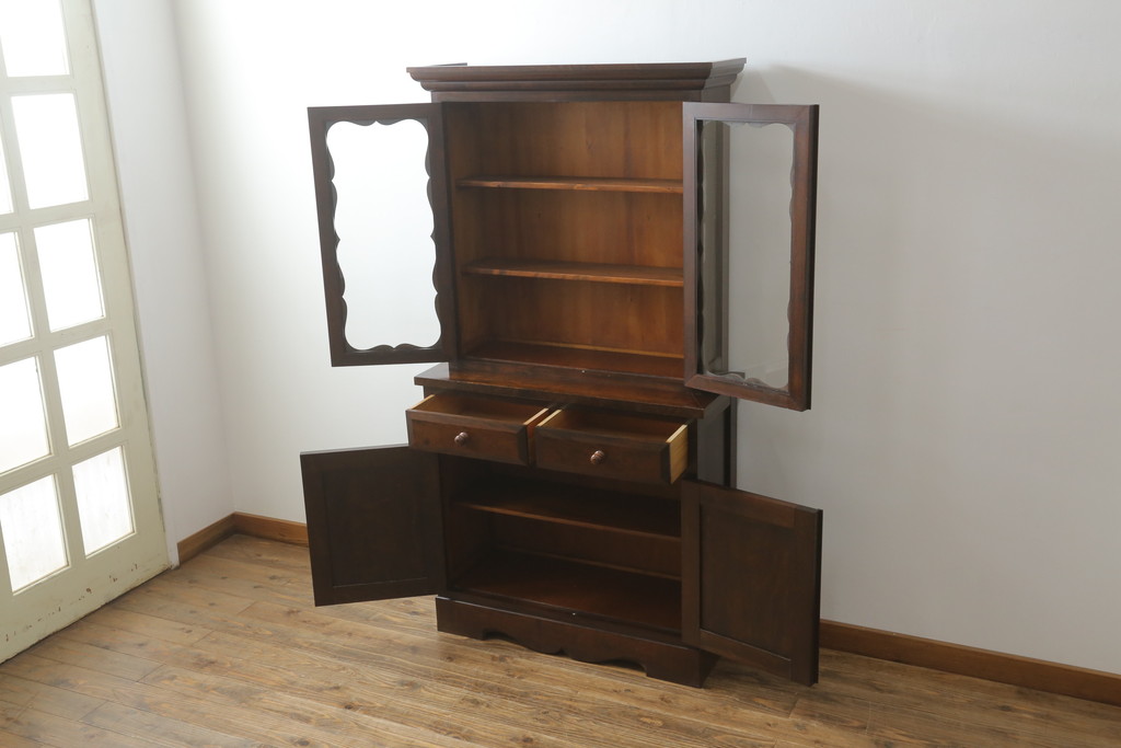 中古　美品　松本民芸家具　#58型　お洒落な扉のデザインが印象的な食器棚(カップボード、収納棚、戸棚)(定価約55万円)(R-064191)