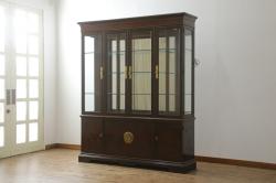 中古　美品　DREXEL HERITAGE(ドレクセルヘリテイジ)　シノワズリ様式　上品な佇まいが美しいチャイナキャビネット(定価約340万円)(食器棚、キュリオケース、ガラスケース、ショーケース、戸棚、飾り棚)(R-059661)