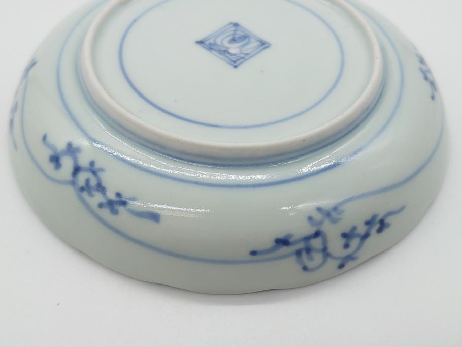 江戸期　古伊万里　染付　二重角福　花唐草　4.5寸皿　約13.5cm　伊万里焼の伝統美が詰まった小皿2枚セット(四寸五分、和皿、渦福、和食器)(R-061775)