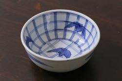 アンティーク雑貨　江戸期　伊万里　コウモリ(蝙蝠)図柄　深鉢(皿、和食器)(R-037222)