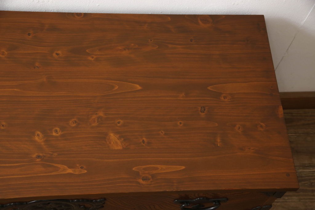 和製ヴィンテージ　岩谷堂箪笥　天板を付けてリメイク!迫力ある杢目が魅力のチェスト(箪笥、引き出し、和タンス、ローボード、ビンテージ)(R-047333)