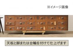 中古　美品　DREXEL HERITAGE(ドレクセルヘリテイジ)　品のある佇まいが魅力的なキュリオケース(チャイナキャビネット、飾り棚、ガラスケース)(R-053959)