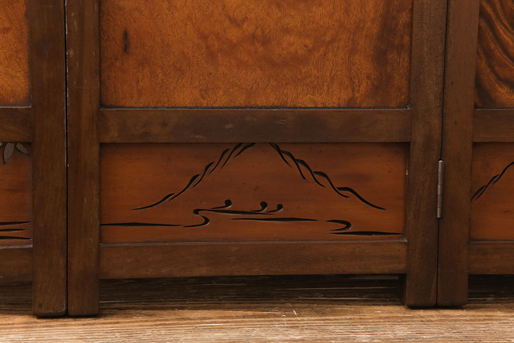 アンティーク家具　工芸品　希少!カエデ材の彫刻や透かし彫り、象嵌の凝ったつくりが素晴らしい4連衝立て(四連衝立て、パーテーション、仕切り)(R-051717)