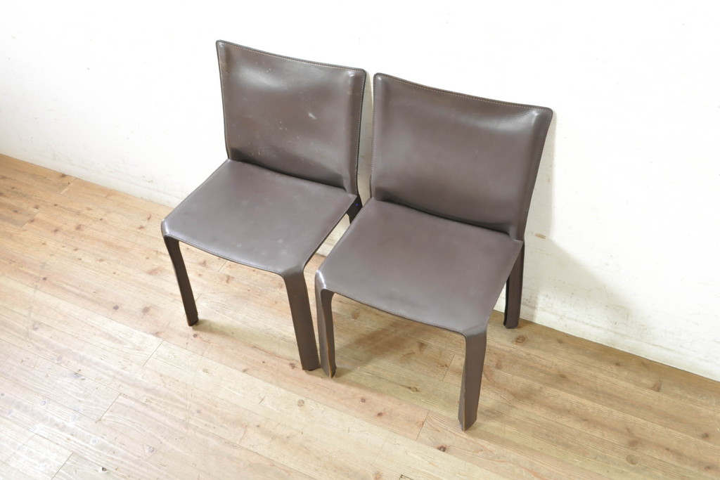 中古　Cassina(カッシーナ)　412　CAB(キャブ)　MARIO BELLINI(マリオベリーニ)　シンプルモダンな空間づくりに活躍するアームレスチェア2脚セット(ダイニングチェア、椅子、イス、バラ売り可能)(定価2脚で約52万8千円)(R-074000)