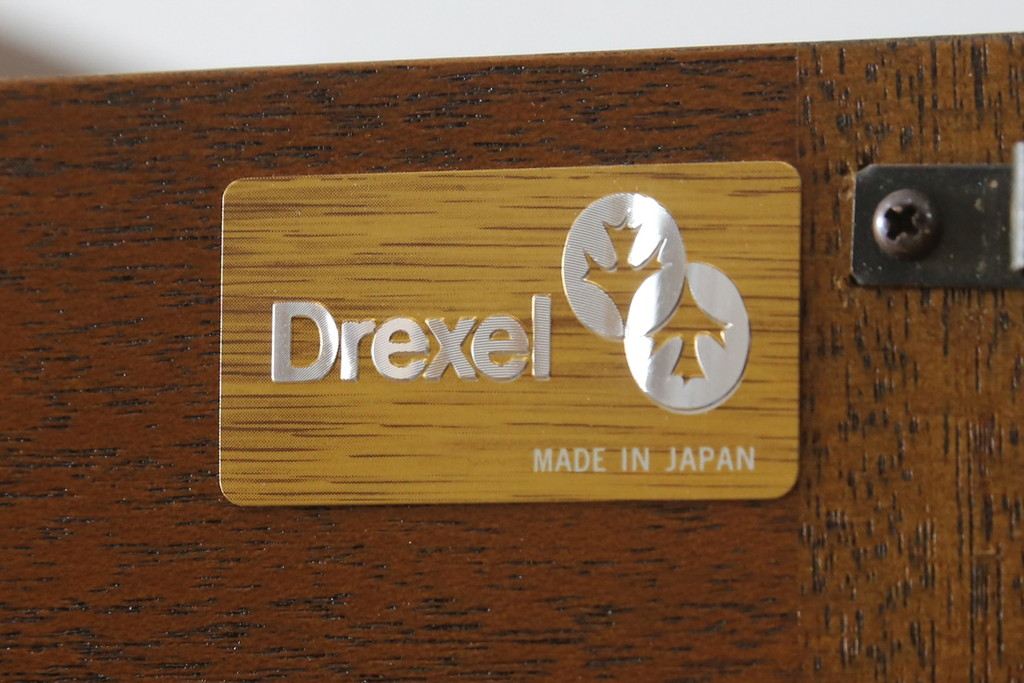 中古　DREXEL HERITAGE(ドレクセルヘリテイジ)　Triune(トライユン)シリーズ　マホガニー材の木肌が美しいワードローブ(キャビネット、収納棚、戸棚、洋服タンス)(定価約90万円)(R-062005)