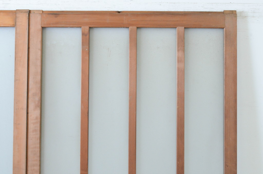 アンティーク建具　上手物!!　腰板欅(ケヤキ)材　和の空間作りにおすすめの玄関戸2枚セット(ガラス戸、引き戸)(R-064642)