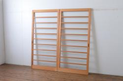 アンティーク建具　総欅(ケヤキ)材　漆塗りが上品な大判ガラス戸2枚セット(引き戸)(R-074218)