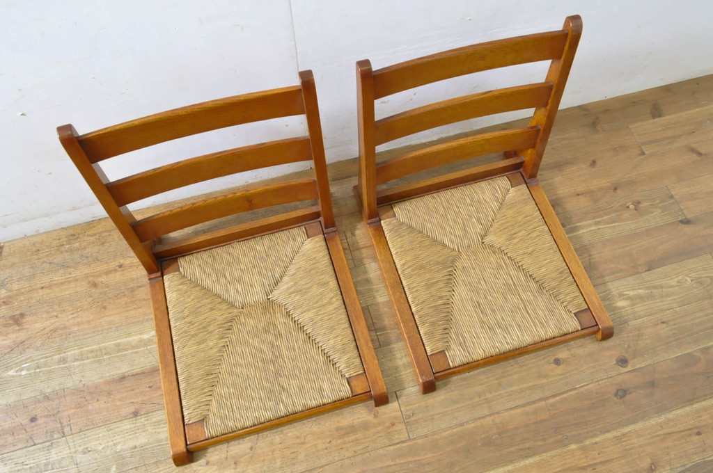 中古　美品　松本民芸家具　ナラ材　漆塗り　落ち着いた和の空間を演出するラッシ座椅子2台セット(座イス、座いす、2脚、バラ売り可能)(R-064181)