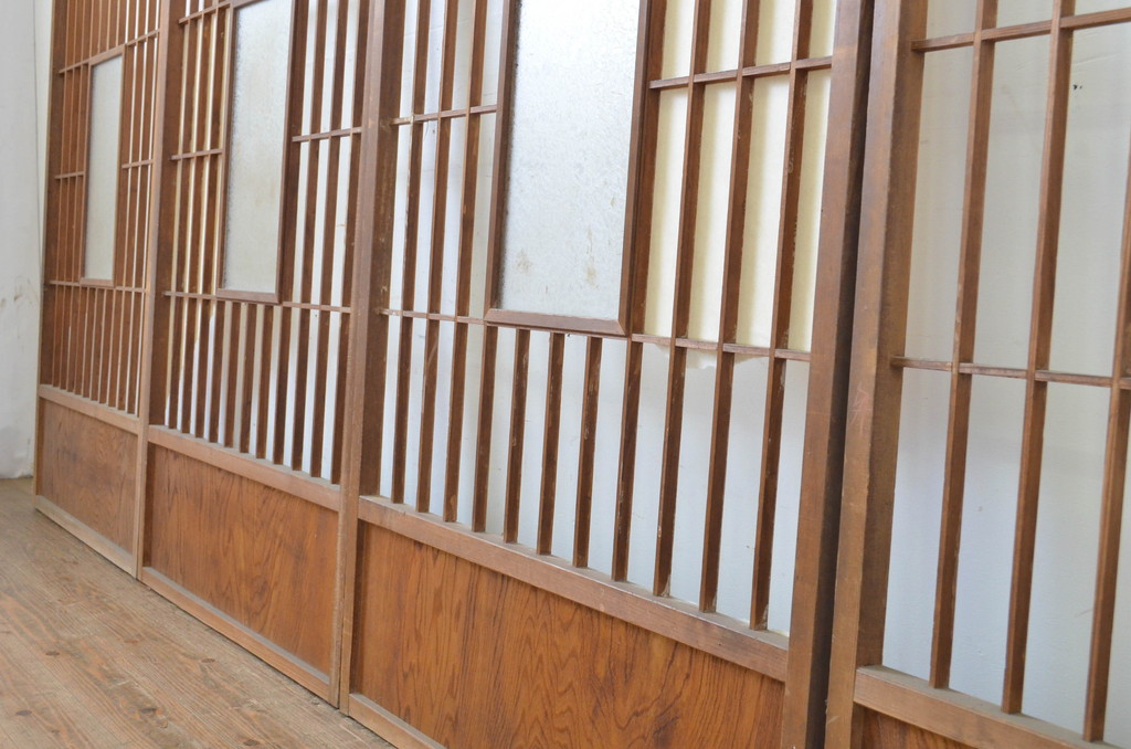 アンティーク建具　落ち着きのある和を演出する障子戸4枚セット(引き戸)(R-064091)