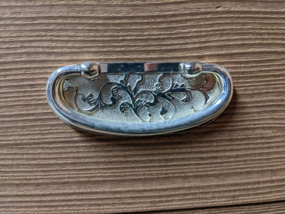 中古　美品　伝統工芸品　大阪泉州　衣装盆付き　桑材のアクセントがモダンな雰囲気を醸し出す総桐箪笥(胴丸)(総桐たんす、引き出し、チェスト、着物箪笥、和タンス)(R-056390)