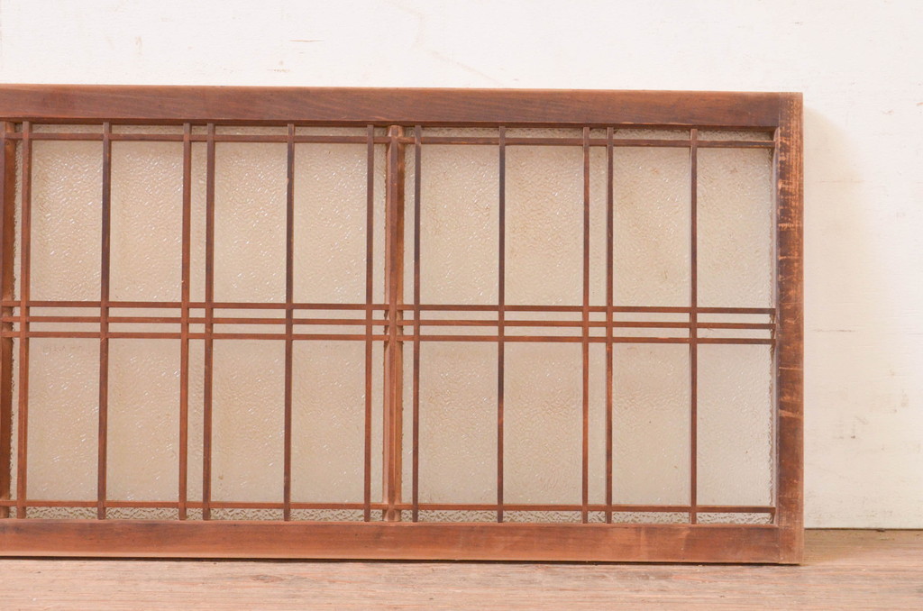 アンティーク建具　和モダンな空間づくりにおすすめ!格子入りの横長引き戸2枚セット(ダイヤガラス、窓、明かり取り、明り取り、ガラス欄間)(R-071663)