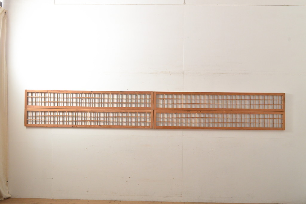 アンティーク建具　細身サイズ　シンプルな格子模様の欄間4枚セット(明り取り、明かり取り)(R-056380)