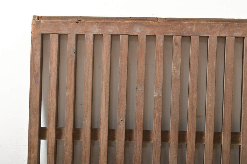 アンティーク建具　和風・和モダンな住宅におすすめ　荒格子窓2枚セット(格子戸、引き戸)(R-056195)