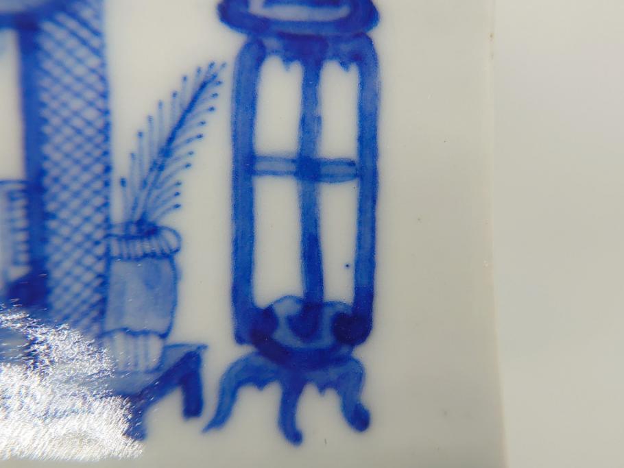 江戸期　古伊万里　染付　四面絵変わり　洗練された佇まいの角形香炉(仏具)(R-061807)