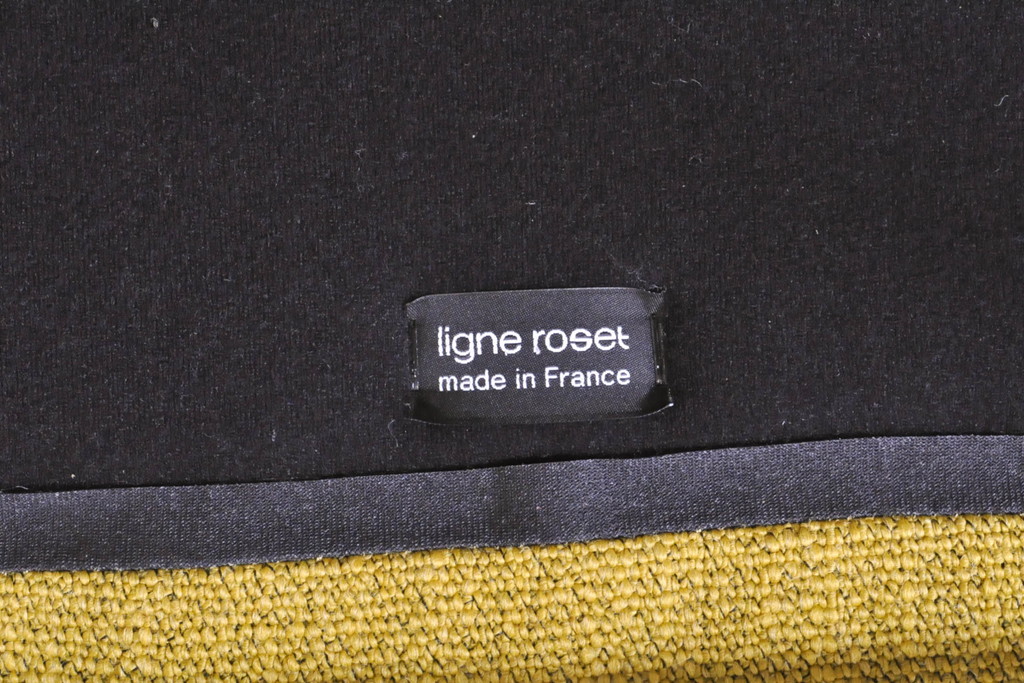中古　極美品　リーン・ロゼ(ligne roset)　ロゼタダオ(ROSETTADAO)　クラシックなデザインと丸みのあるフォルムが優しい印象のダイニングチェア2脚セット(リーンロゼ、椅子、イス、バラ売り可能)(定価2脚で約21万円)(R-068133)