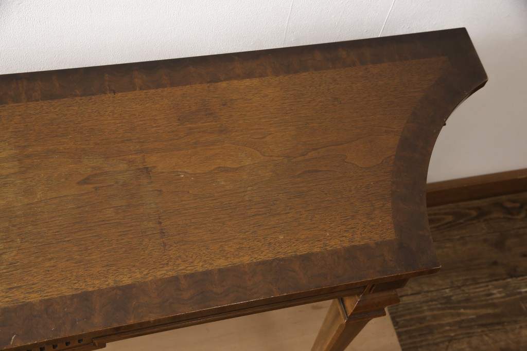 中古　美品　DREXEL HERITAGE(ドレクセルヘリテイジ)　品のある佇まいが目を引くコンソールテーブル(サイドテーブル)(R-058151)