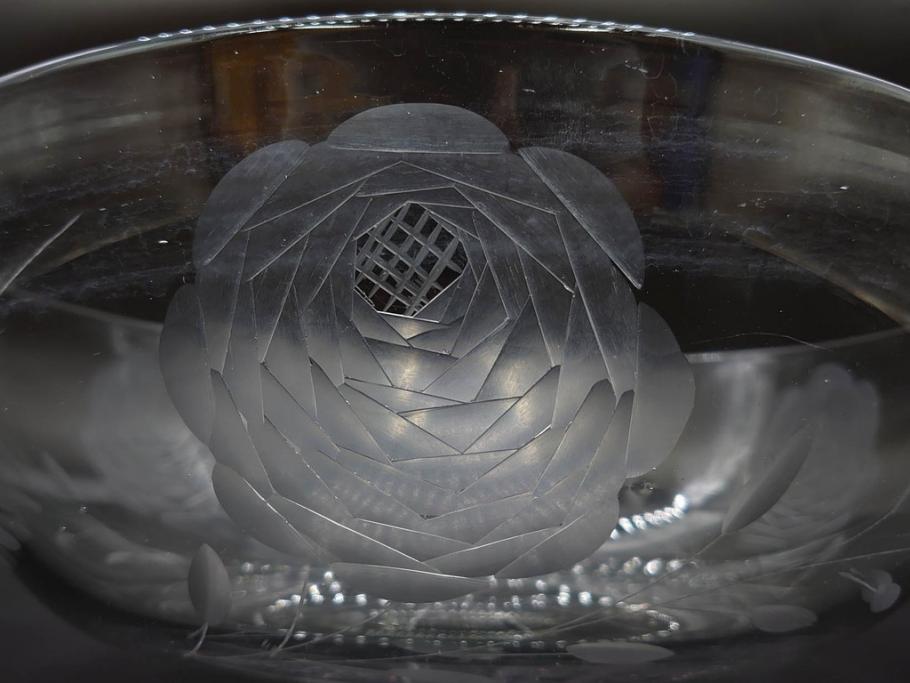 当時物　大正～昭和初期　切子　花　淑やかな佇まいのガラスボウル(バラ、薔薇、硝子、深皿、深鉢)(R-082763)