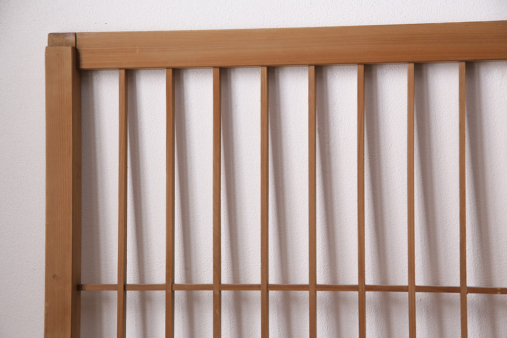 アンティーク建具　昭和初期　ダイヤガラス　素朴な木の風合いが味わい深い縦額入り障子戸4枚セット(引き戸、建具)(R-049520)