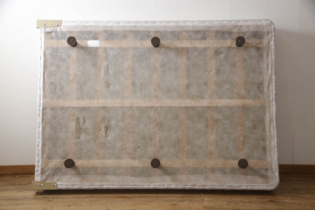 中古　DREXEL HERITAGE(ドレクセルヘリテイジ)　FRANCESCA(フランチェスカ)シリーズ　気品溢れる佇まいが魅力的なダブルベッド(ヘッドボード)(R-066460)