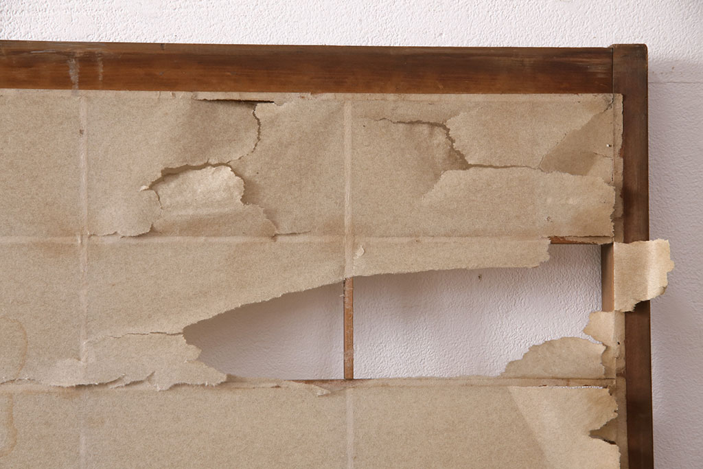アンティーク建具　小さな障子戸付き　季節の移ろいを感じることができる雪見障子戸2枚セット(引き戸、擦り上げ障子戸、擦上障子戸、建具)(R-049213)