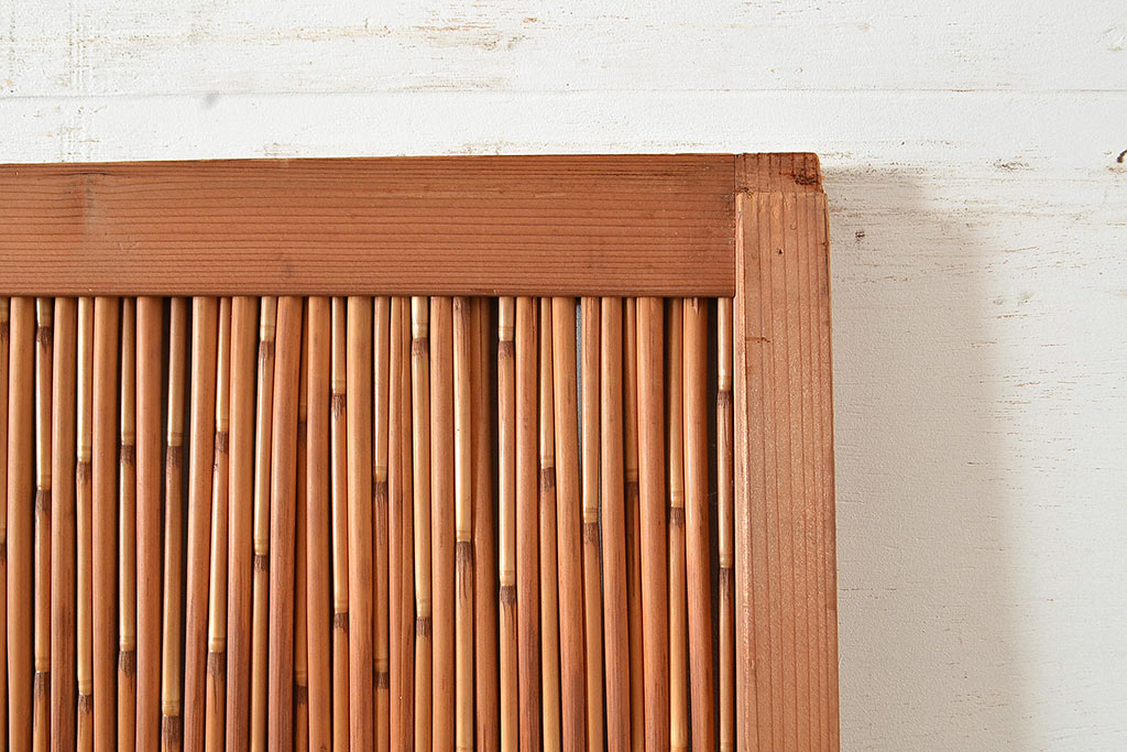 アンティーク建具　上品な透かし彫りが風情漂う御簾戸2枚セット(建具、簾戸、簀戸、葭戸、夏障子、すど、葦戸)(R-048560)