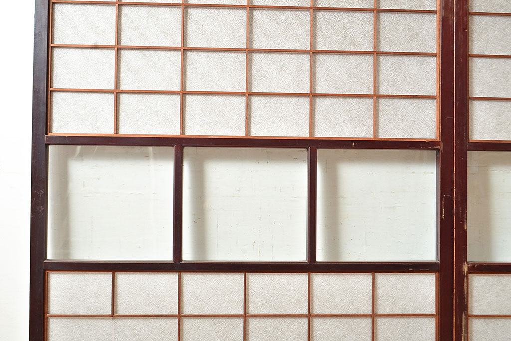 アンティーク建具　腰板ケヤキ材　漆塗り　和の風情たっぷりの両面格子入り障子戸2枚セット(引き戸、建具)(R-048355)