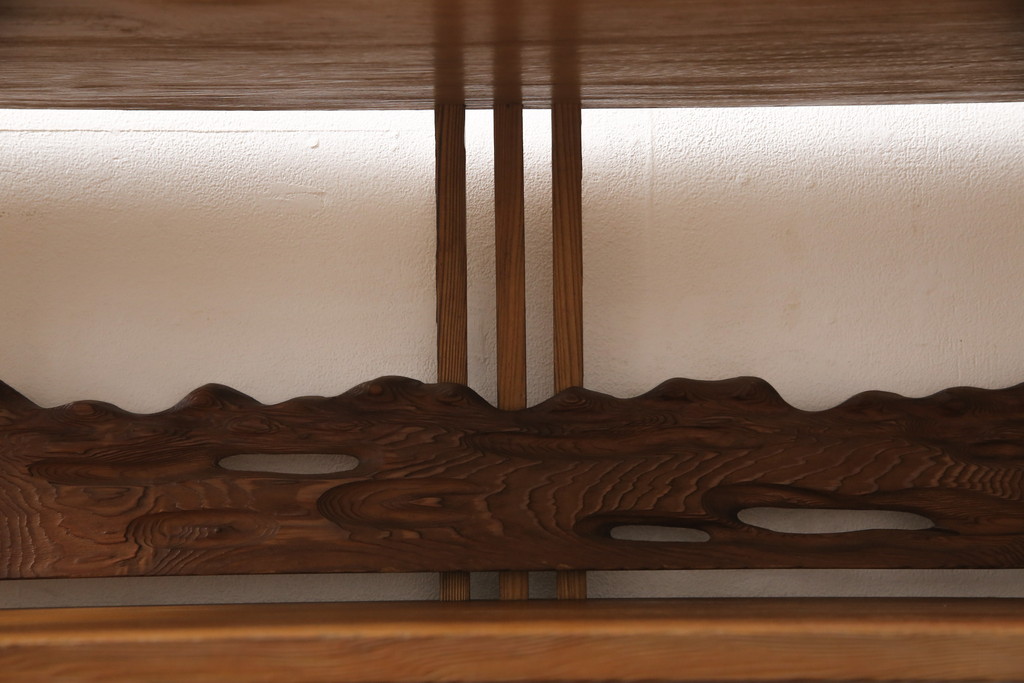 中古　美品　屋久杉　上質な和の空間づくりにおすすめの茶箪笥(茶棚、戸棚、収納棚、飾り棚)(R-057817)