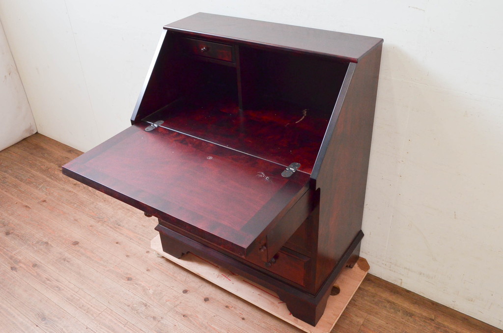 中古　九州民芸家具　深みのある色合いが美しいライティングビューロー(ワークデスク、簿記机、チェスト、在宅用、在宅ワーク用)(R-073954)