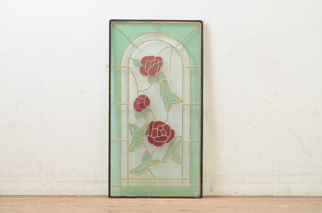 未使用品　窓辺の蔓薔薇(まどべのつるばら)　デットストック品のステンドグラス(建具、ドア、窓、照明、衝い立て、衝立、つい立て)(定価約10万8千円)(R-074448)