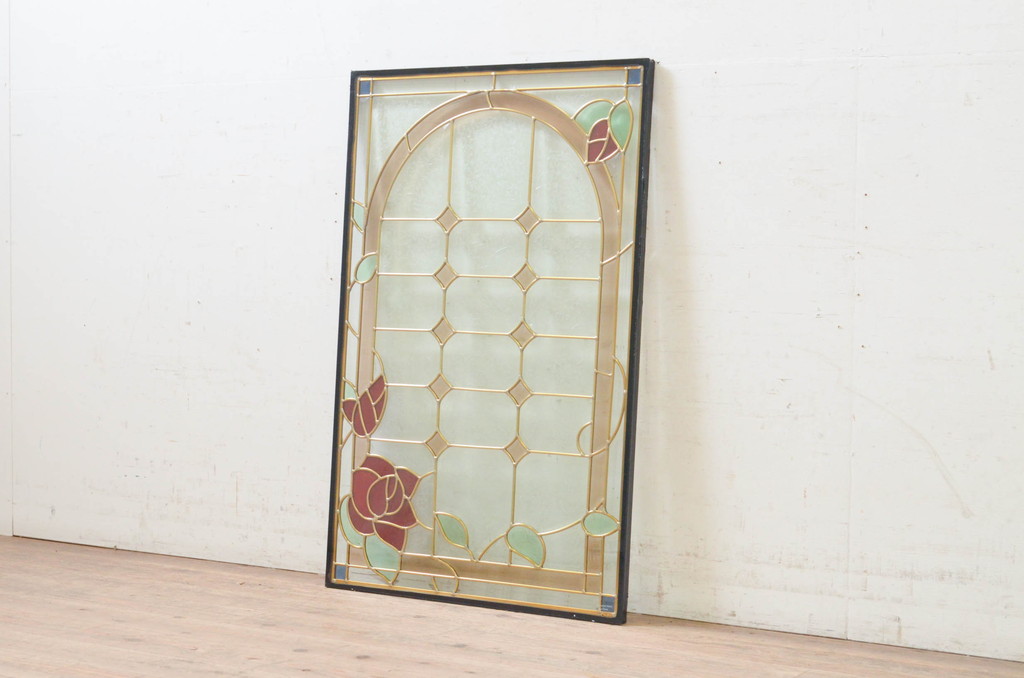 未使用品　薔薇の園(ばらのその)　デットストック品のステンドグラス(建具、ドア、窓、照明、衝い立て、衝立、つい立て)(定価約12万円)(R-074446)