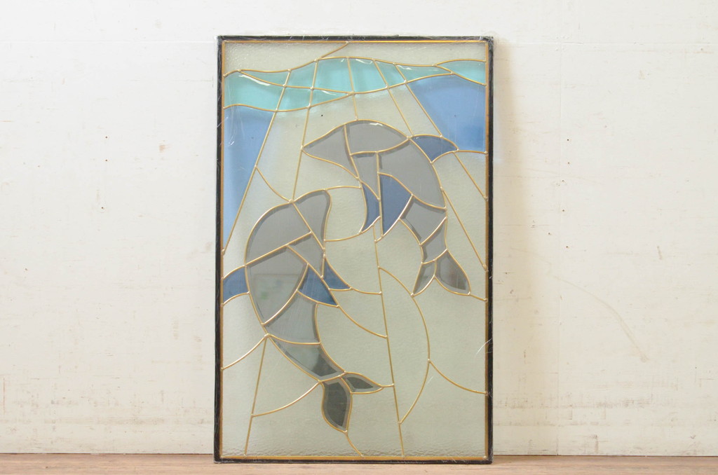未使用品　二匹の海豚(にひきのいるか)　デットストック品のステンドグラス(建具、ドア、窓、照明、衝い立て、衝立、つい立て)(定価約10万4千円)(R-074433)