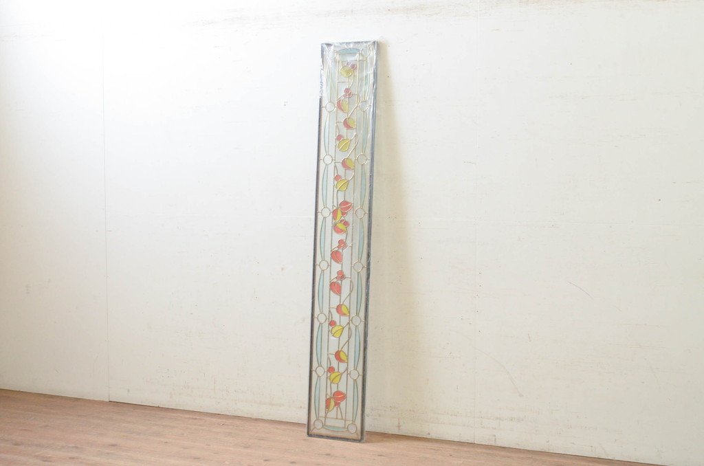 未使用品　木の実(きのみ)　デットストック品のステンドグラス(建具、ドア、窓、照明、衝い立て、衝立、つい立て)(定価約14万円)(R-073006)