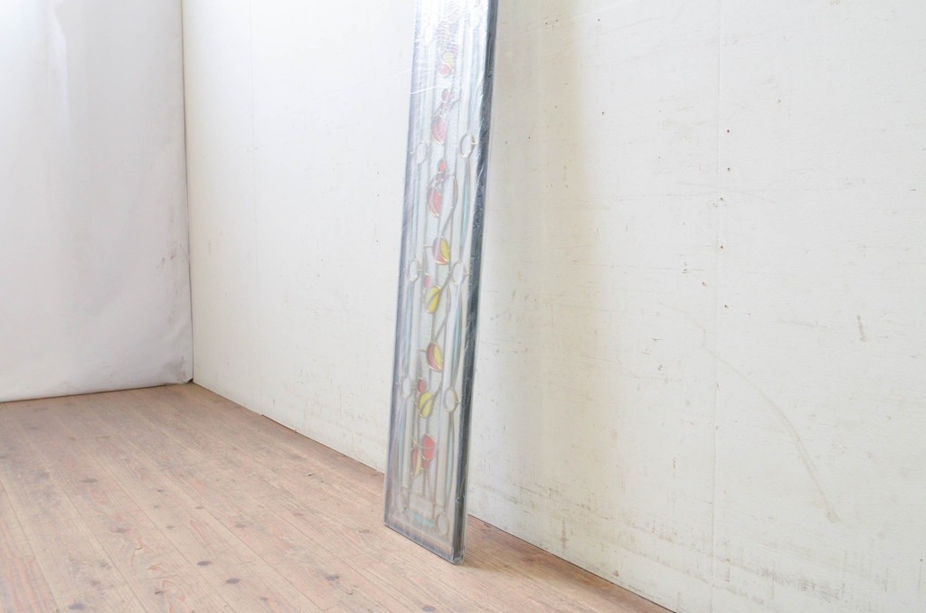 未使用品　木の実(きのみ)　デットストック品のステンドグラス(建具、ドア、窓、照明、衝い立て、衝立、つい立て)(定価約14万円)(R-073006)