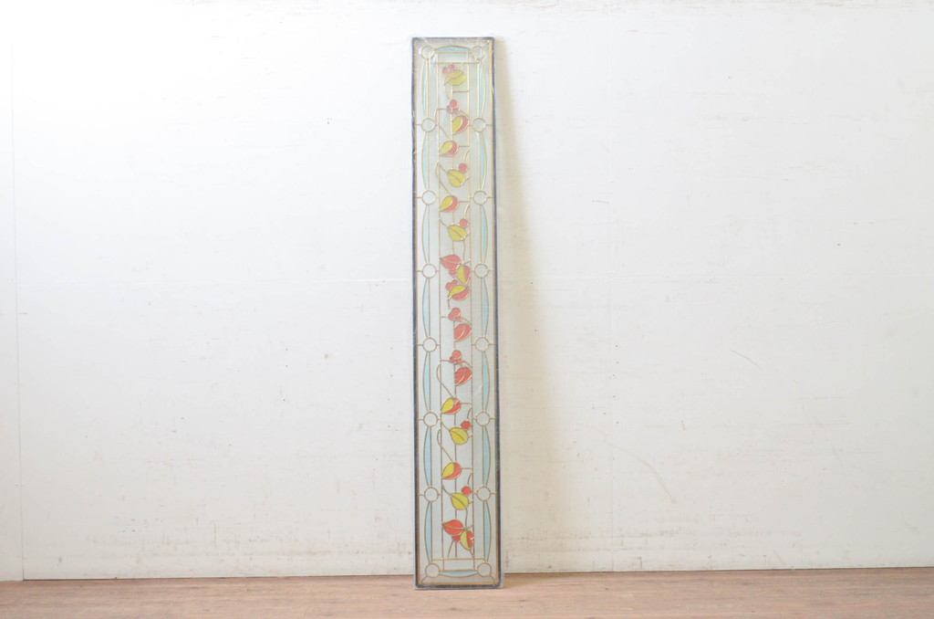 未使用品　木の実(きのみ)　デットストック品のステンドグラス(建具、ドア、窓、照明、衝い立て、衝立、つい立て)(定価約14万円)(R-073006)