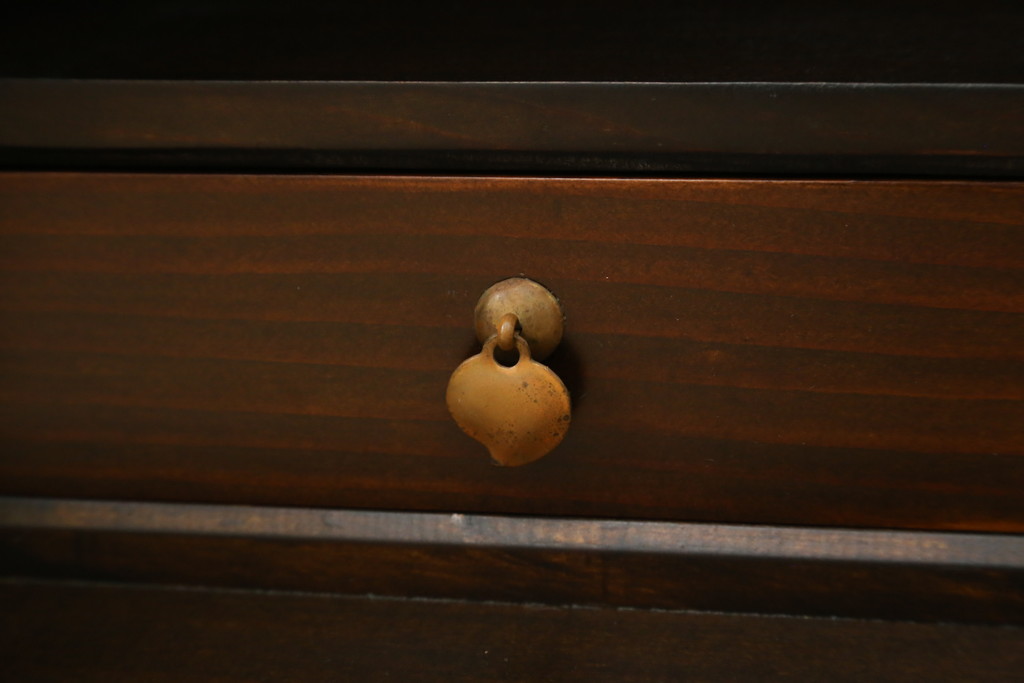 中古　美品　李朝　作りの良い真鍮(しんちゅう)金具が魅力的なキャビネット(サイドキャビネット、サイドテーブル、箪笥、収納棚、戸棚)(R-080379)