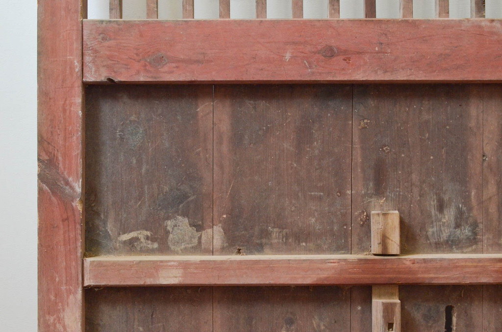 アンティーク建具　古い木味や錆びた金具が時代の流れを感じる格子蔵戸1枚(玄関戸、引き戸)(R-074295)
