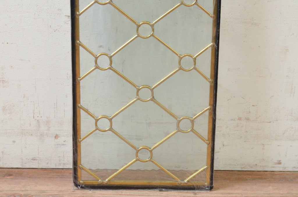 未使用品　菱格子(ヒシクロス)　デットストック品のステンドグラス(建具、ドア、窓、照明、衝い立て、衝立、つい立て)(定価約7万9千円)(R-072988)