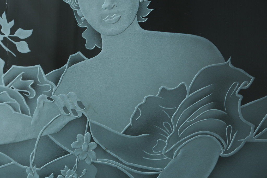 中古　建具　特大!!　職人手作り　草木・花と女性を描いた幻想的な特注品ガラスアート1枚(ガラス絵彫り、明り取り、明かり取り、窓ガラス)(製作費約400万円)(R-081284)