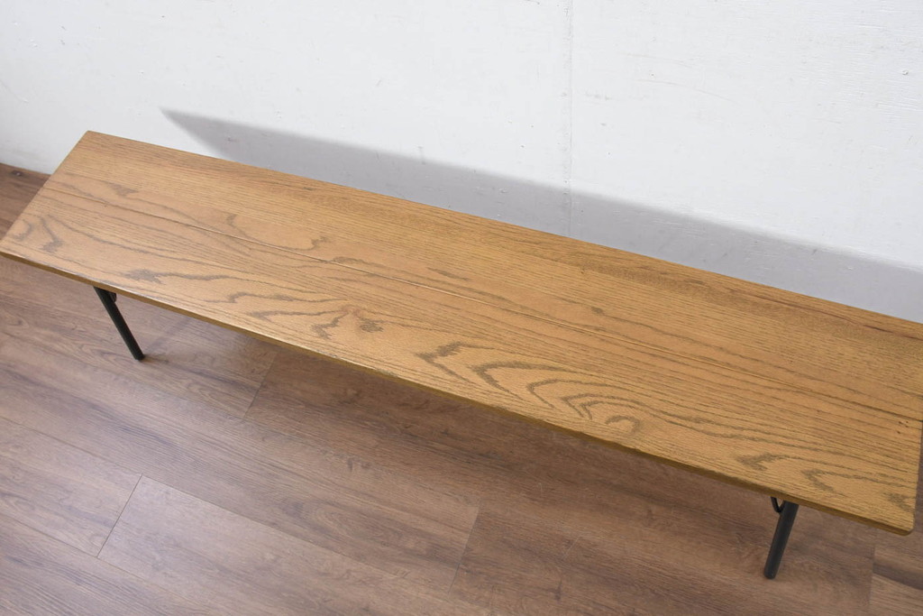 中古　美品　ACME Furniture(アクメ ファニチャー) GRANDVIEW BENCH(グランドビュー ベンチ)　オーク材　木のぬくもりを感じる座面とすっきりとした脚が素敵なベンチ(長椅子、ダイニングベンチ、板座チェア、椅子、イス、花台、飾り台)(R-082293)