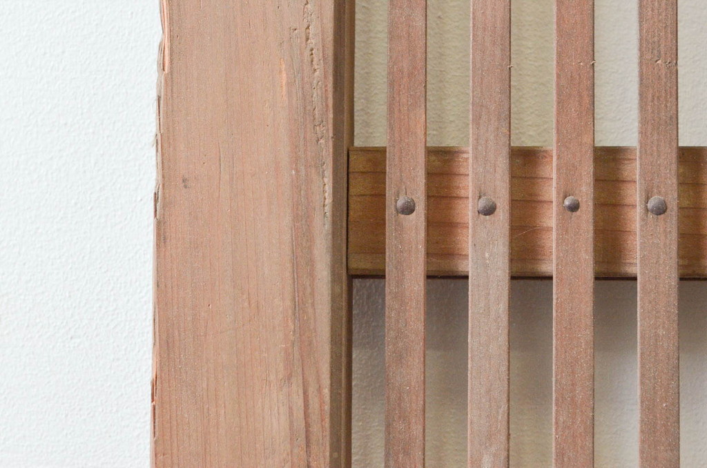 アンティーク建具　落ち着きのある和を演出する格子戸1枚(ガラス帯戸、引き戸)(R-074208)