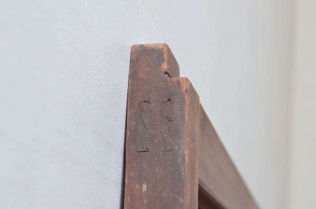 アンティーク建具　落ち着きのある和を演出する格子戸1枚(ガラス帯戸、引き戸)(R-074208)