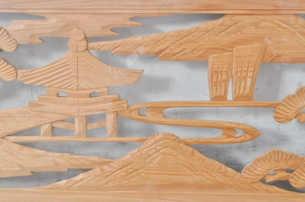 ビンテージ建具　風情ある松と城の図柄が美しい彫刻欄間2枚セット(明かり取り、明り取り、ヴィンテージ)(R-073601)