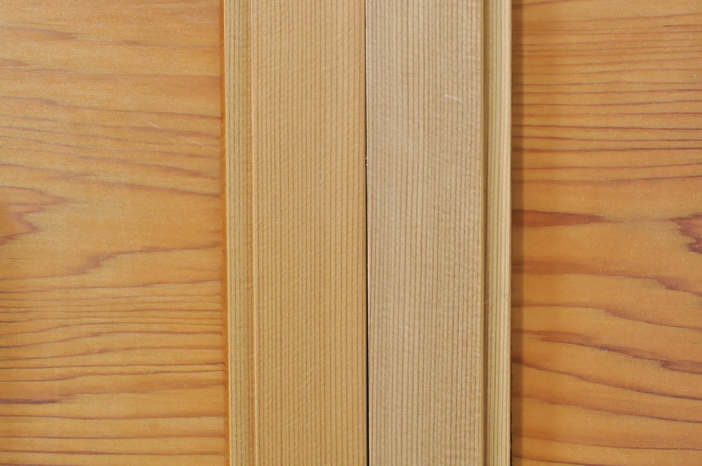 ビンテージ建具　躍動感あふれる鶴と松が目を惹く彫刻欄間2枚セット(明かり取り、明り取り、ヴィンテージ)(R-073598)