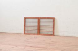 アンティーク建具　レトロ　幅狭　重厚感が魅力的な古い石蔵の両開き鉄扉1対2枚セット(ドア、玄関ドア、蔵戸)(R-071612)