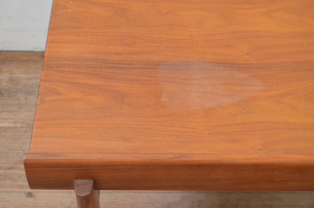 ビンテージ　天童木工(Tendo)　希少!!　ブラジリアンローズウッド　優しい木の温もり溢れるセンターテーブル(ローテーブル、カフェテーブル、コーヒーテーブル、リビングテーブル、座卓、ヴィンテージ)(R-069115)