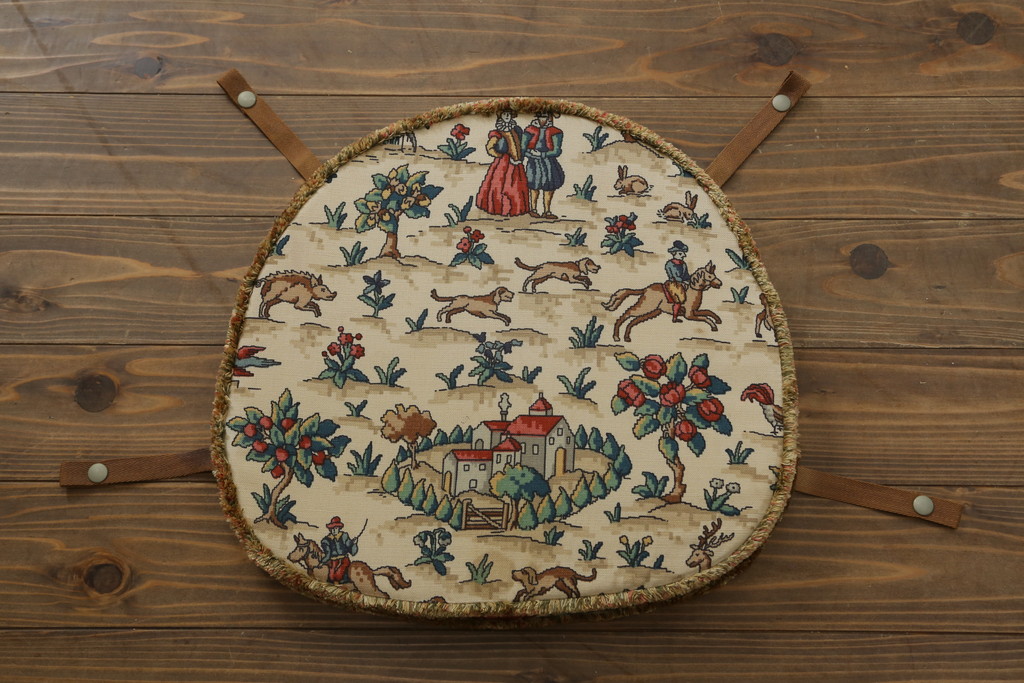 イギリスビンテージ　ERCOL(アーコール)　クッション付きシスルバックチェア(椅子、ダイニングチェア、アームチェア、ウィンザーチェア、板座チェア、イス、1人掛け、ヴィンテージ、ウインザーチェア)(R-059507)